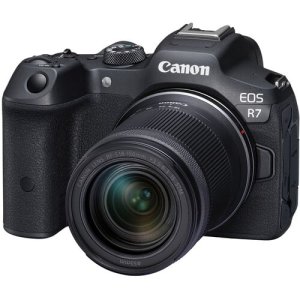 Canon EOS R7 Mirrorless Camera with RF-S 18-150mm Lens