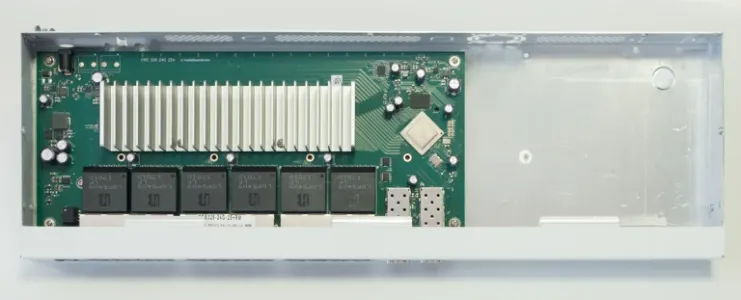 MikroTik (CRS326-24G-2S+RM) 24 Gigabit Port Switch with 2 x SFP+ Cages