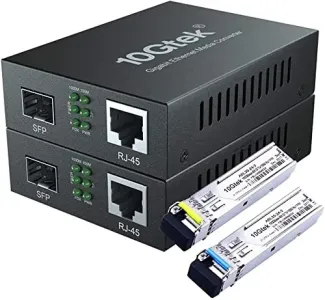 D-Link DMC-540SSC- 100Base-TX to 100Base-FX Single-mode Fiber (SC) Media Converter